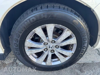 2015 Honda Odyssey EX-L 118.1" WB - miniatura 30