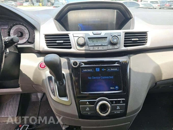 2015 Honda Odyssey EX-L 118.1" WB - miniatura 10