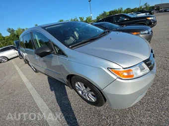 2015 Honda Odyssey EX-L 118.1" WB - miniatura 3