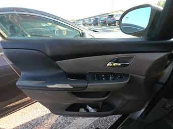 2015 Honda Odyssey EX-L 118.1" WB - miniatura 9