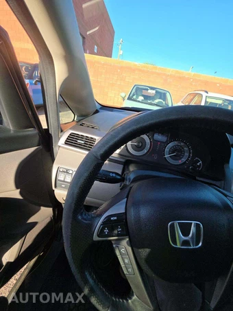 2015 Honda Odyssey EX-L 118.1" WB - miniatura 30