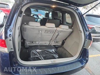 2015 Honda Odyssey EX-L 118.1" WB - miniatura 17