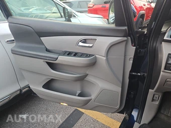 2015 Honda Odyssey EX-L 118.1" WB - miniatura 9