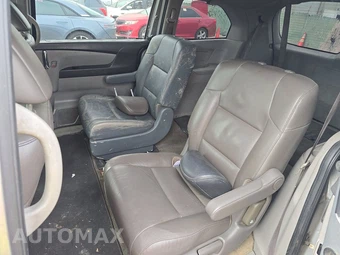 2015 Honda Odyssey LX 118.1" WB – miniatura 13