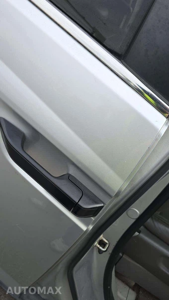 2015 Honda Odyssey LX 118.1" WB – miniatura 37