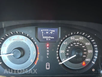 2015 Honda Odyssey Touring 118.1" WB – miniatura 12