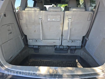 2015 Honda Odyssey Touring 118.1" WB – miniatura 17