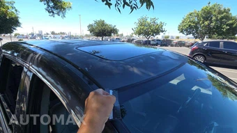 2015 Honda Odyssey Touring 118.1" WB – miniatura 23