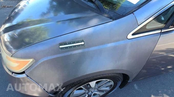 2015 Honda Odyssey Touring 118.1" WB – miniatura 30