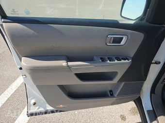 2015 Honda Pilot EX-L – miniatura 9