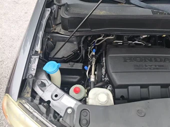 2015 Honda Pilot LX – miniatura 26