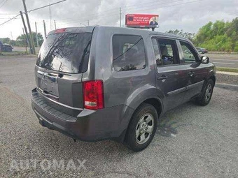2015 Honda Pilot LX – miniatura 3