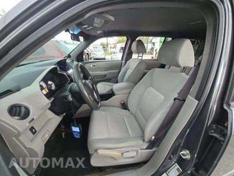 2015 Honda Pilot LX – miniatura 6