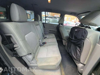 2015 Honda Pilot LX – miniatura 16