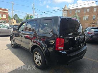 2015 Honda Pilot LX – miniatura 2