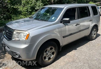 2015 Honda Pilot LX - miniatura 2