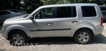 2015 Honda Pilot LX - miniatura 4