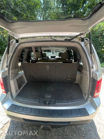 2015 Honda Pilot LX - miniatura 9