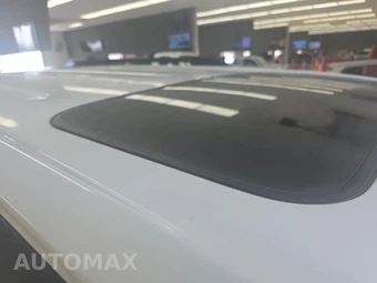 2015 Honda Pilot Touring w/Navigation & RES - miniatura 16