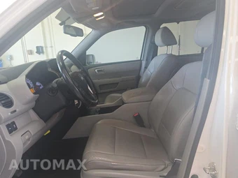 2015 Honda Pilot Touring w/Navigation & RES - miniatura 7