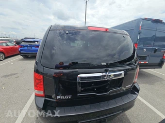2015 Honda Pilot Touring w/Navigation & RES - miniatura 5