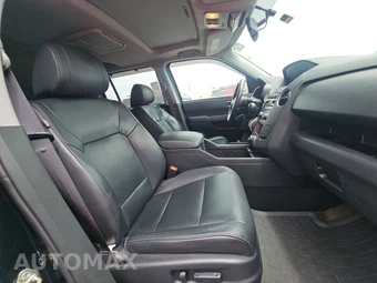 2015 Honda Pilot Touring w/Navigation & RES - miniatura 8