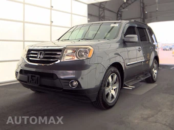 2015 Honda Pilot Touring w/Navigation & RES