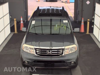 2015 Honda Pilot Touring w/Navigation & RES – miniatura 2