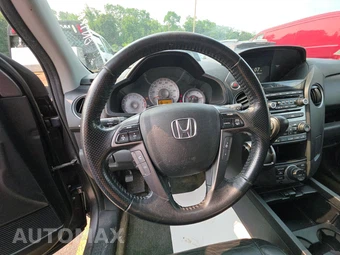 2015 Honda Pilot Touring w/Navigation & RES – miniatura 10