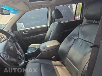 2015 Honda Pilot Touring w/Navigation & RES - miniatura 7