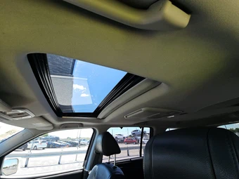 2015 Honda Pilot Touring w/Navigation & RES – miniatura 18