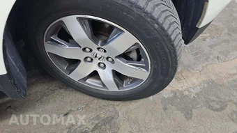 2015 Honda Pilot Touring w/Navigation & RES – miniatura 25
