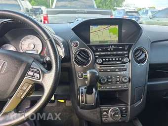 2015 Honda Pilot Touring w/Navigation & RES – miniatura 11