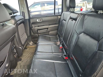 2015 Honda Pilot Touring w/Navigation & RES – miniatura 13