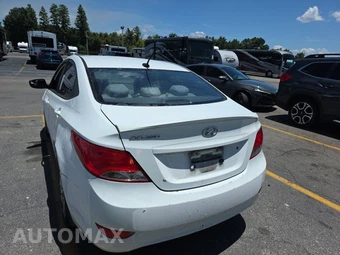 2015 Hyundai Accent GLS Sedan – miniatura 5
