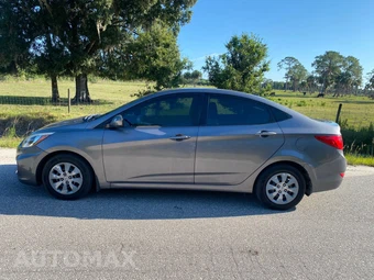 2015 Hyundai Accent GLS Sedan - miniatura 10