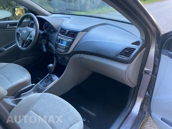 2015 Hyundai Accent GLS Sedan - miniatura 27