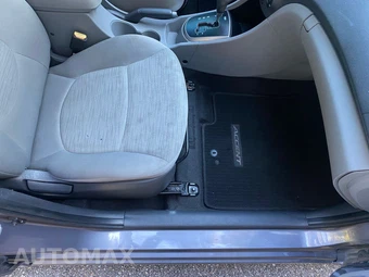 2015 Hyundai Accent GLS Sedan - miniatura 29