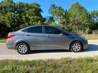 2015 Hyundai Accent GLS Sedan - miniatura 5
