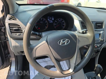 2015 Hyundai Accent GLS Sedan - miniatura 10