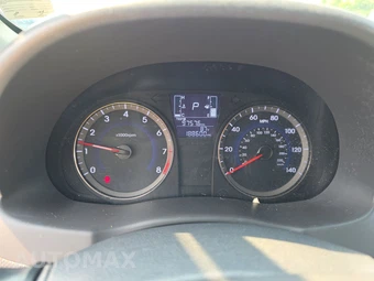 2015 Hyundai Accent GLS Sedan - miniatura 12