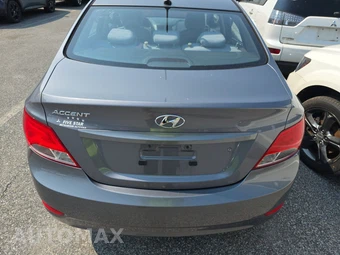2015 Hyundai Accent GLS Sedan - miniatura 5