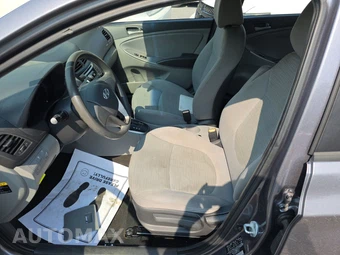 2015 Hyundai Accent GLS Sedan - miniatura 7