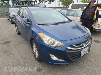 2015 Hyundai Elantra GT Hatchback - miniatura 3