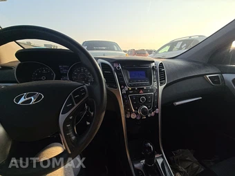 2015 Hyundai Elantra GT Hatchback – miniatura 17