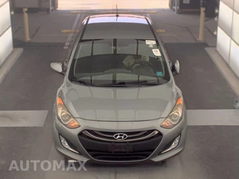 2015 Hyundai Elantra GT Hatchback – miniatura 2