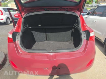2015 Hyundai Elantra GT Hatchback – miniatura 14
