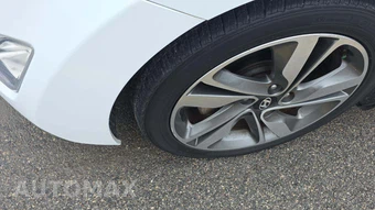 2015 Hyundai Elantra Limited Sedan - miniatura 21