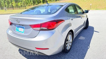 2015 Hyundai Elantra SE Sedan - miniatura 4