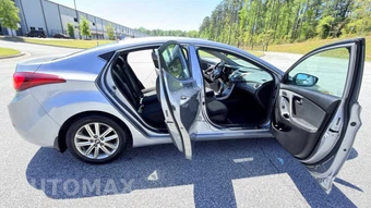 2015 Hyundai Elantra SE Sedan - miniatura 8